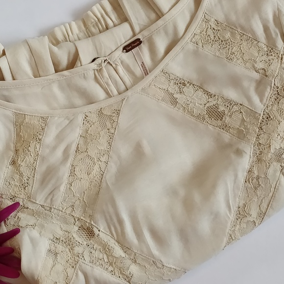 Free People cream long sleeve top with lace XS - Picture 3 of 8